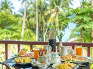 Holiday Village Lone Island | Koh Lon