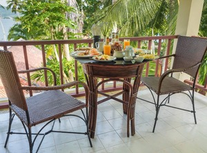 Holiday Village Lone Island | Koh Lon