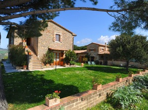Farmhouse Montecchio | Semproniano