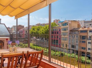 Flateli Rambla | Old Town