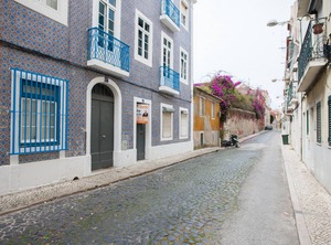 Janelas Verdes | Lisbon Old Town