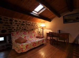 Gîte Pièces Personnes | Saint-Julien-des-Chazes