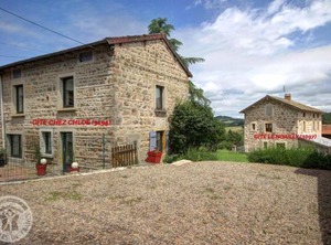 Gîte Pièces Personnes | Belmont-de-la-Loire
