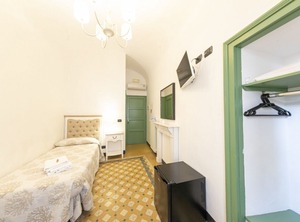 Palazzo Villelmi | Old Town