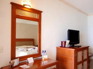Golden Parnassus Resort All Adults | Zona Hotelera