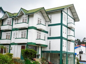 Grand Hotel | Nuwara Eliya