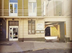 Hôtel Du Cours | Pertuis