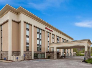 Hampton Inn | Bridgeport