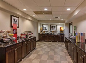 Hampton Inn Clearfield | Clearfield