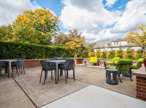 La Quinta Inn | East Aurora