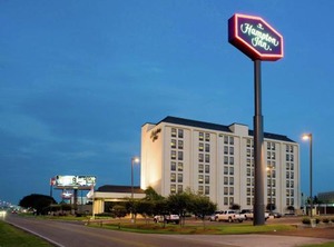 Hampton Inn College | Highlands - Perkins