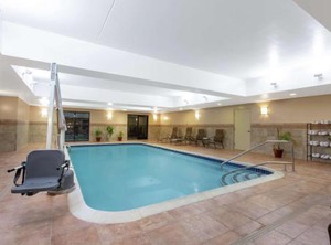 Hampton Inn Suites | Latham
