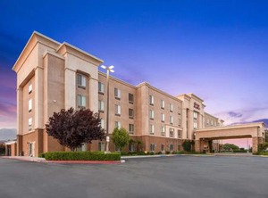 Hampton Inn Suites Moreno Valley | Banning