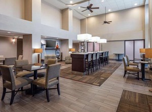 Hampton Inn Suites Moreno Valley | Banning