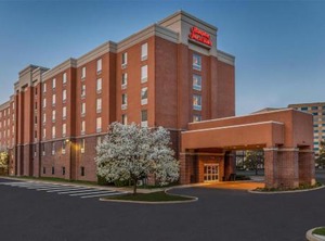 Hampton Inn Suites Mi | Romulus