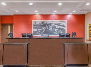 Hampton Inn Suites Mi | Romulus