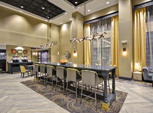 Hampton Inn Suites Mi | Warren
