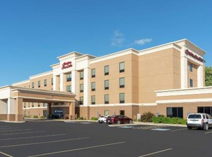 Hampton Inn Suites | Marshalltown