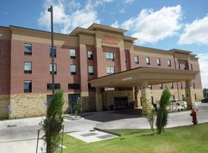 Hampton Inn Suites Oklahoma Springs | Oklahoma City