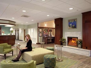 Hampton Inn Suites Airport | Warwick