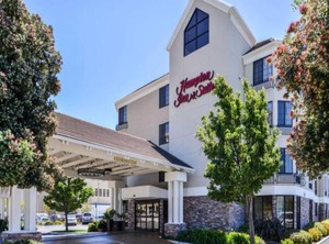 Hampton Inn Suites San South | Burlingame