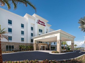 Hampton Inn Suites West Bay Road | Interchange Square
