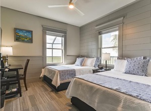Harborwalk Lodge | Hitchcock