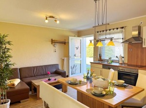 Haus Der Seeadler Appartementhaus Fewo | Lietzow