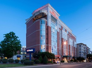 Hilton | Music Row
