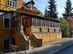 Villa Park Großschirma | Grossschirma