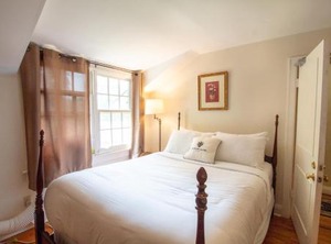 Hochelaga Inn | Kingston