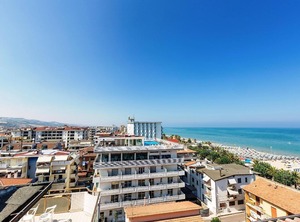 Holiday Alba Adriatica Persons | Alba Adriatica