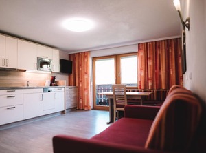 Ferienhaus Bach Für Personen Mit Schlafzimmer | Bach