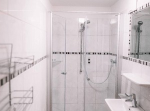Ferienhaus Bach Für Personen Mit Schlafzimmer | Bach