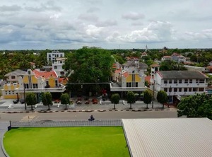 Holiday Inn | Kudapaduwa