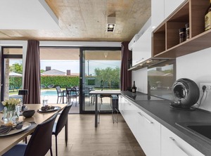 Holiday Poreč Terrace Air Condition Dishwasher | Dracevac
