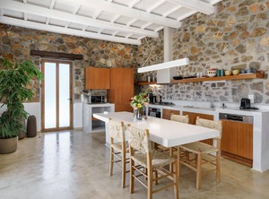 Holiday Chrysoskalitissas Persons Bedrooms | Livadia