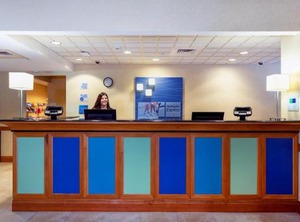 Holiday Inn Express Suites Bradenton Ranch Ihg Hotel | Braden River