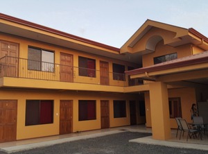 Cozy Hotel Beach | La Cruz