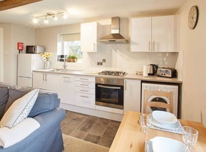 Host Stay Cottage | Flockton