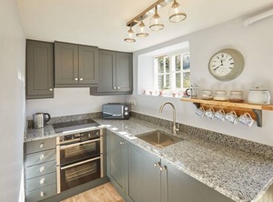 Host Stay Holmlea Cottage | Lockton