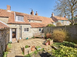 Host Stay Holmlea Cottage | Lockton