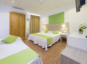 Hostal Adelino | Sant Antoni de Portmany