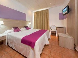 Hostal Adelino | Sant Antoni de Portmany