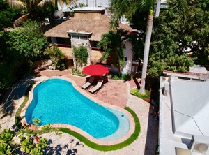 Mango Hostel | Downtown Cancun