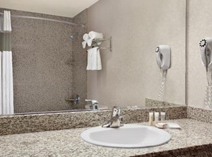 La Monarca Hotel B | San Bruno