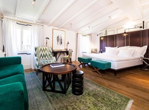 Hotel Cort | Old Town