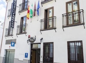 Hotel De Los Faroles | Distrito Centro