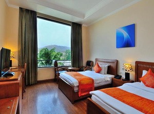 Hotel Gianz | Nalagarh