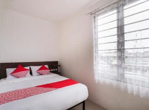 Oyo Cibeureum Residence | Bandung